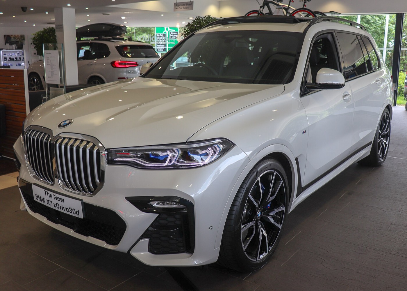 BMW X7